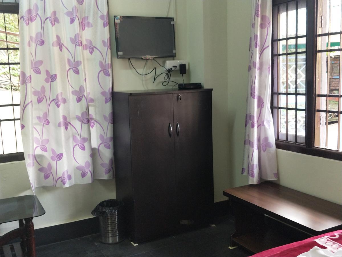 Hotel Pine Leaf Gangtok Luaran gambar