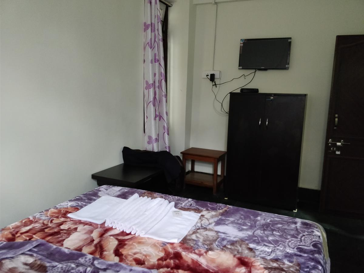 Hotel Pine Leaf Gangtok Luaran gambar